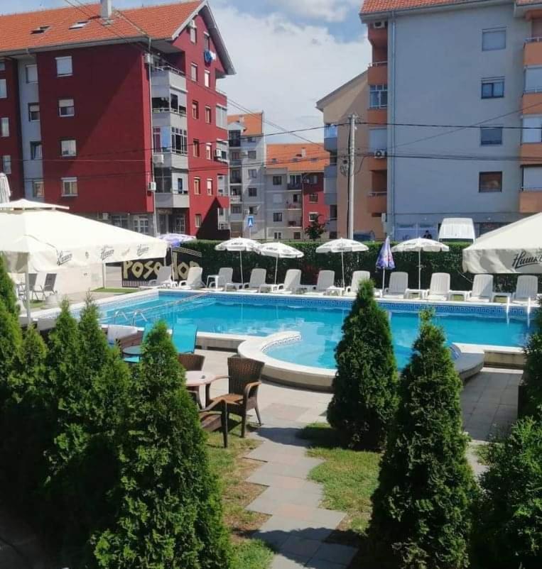 Poseidon Apartment Ni Eksteriør billede