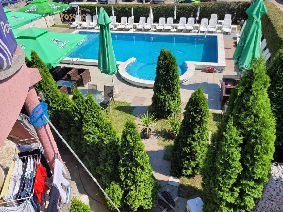 Poseidon Apartment Ni Eksteriør billede