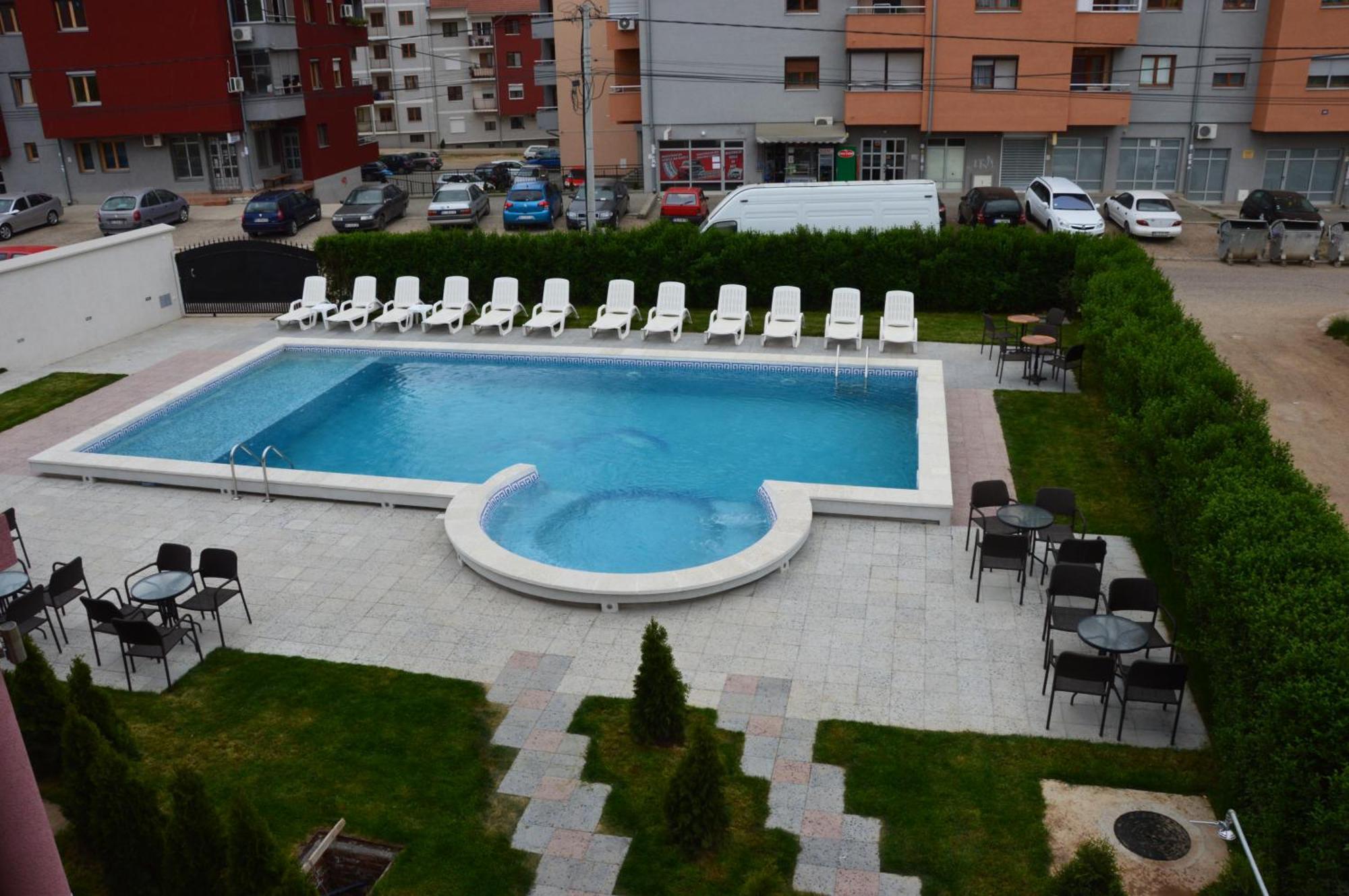 Poseidon Apartment Ni Eksteriør billede