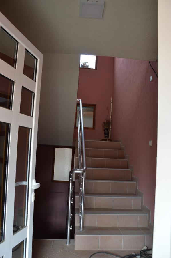 Poseidon Apartment Ni Eksteriør billede