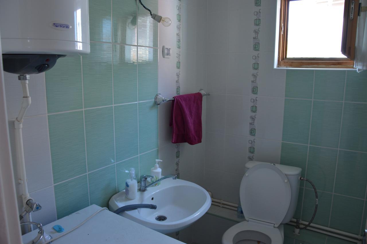 Poseidon Apartment Ni Eksteriør billede
