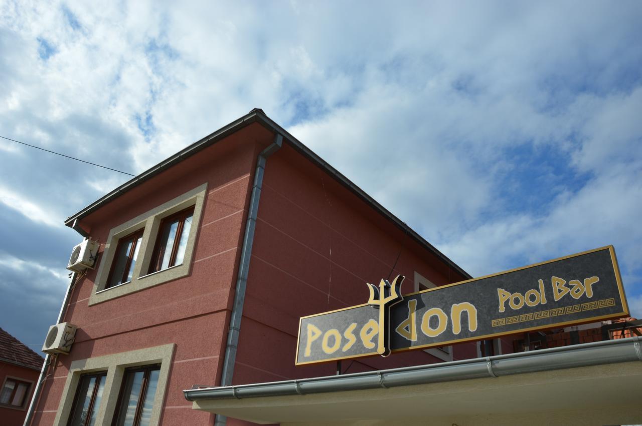 Poseidon Apartment Ni Eksteriør billede