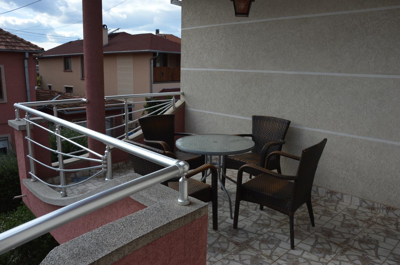 Poseidon Apartment Ni Eksteriør billede