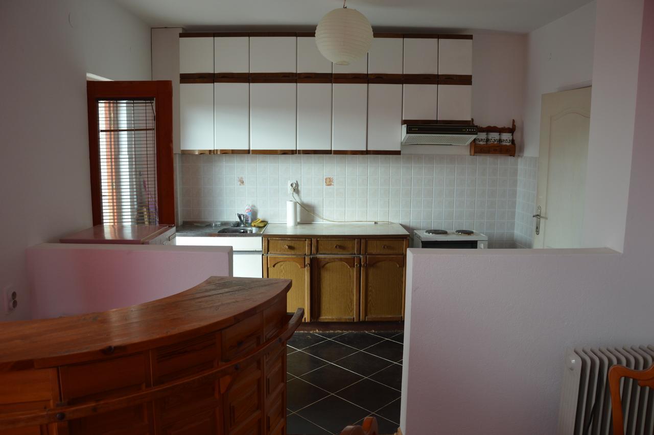 Poseidon Apartment Ni Eksteriør billede