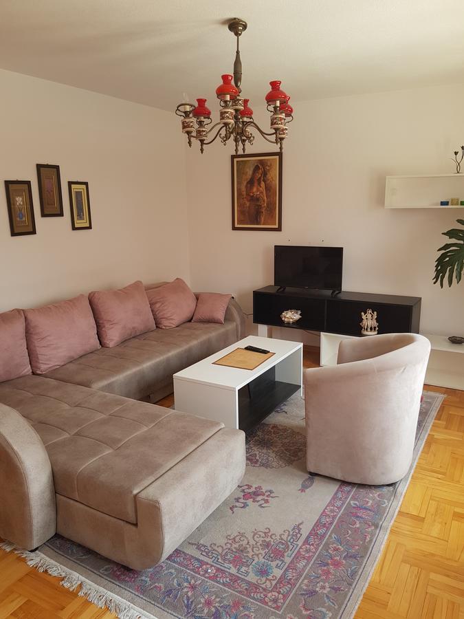 Poseidon Apartment Ni Eksteriør billede